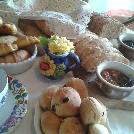 Il Poggio Degli Scoiattoli Bed and breakfast
