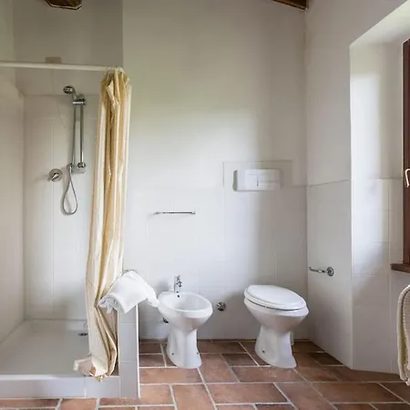 Il Poggio Degli Scoiattoli Bed and breakfast