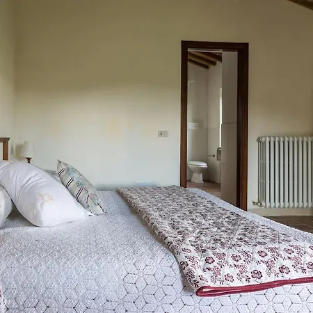 Il Poggio Degli Scoiattoli Bed and breakfast *