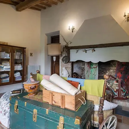 Il Poggio Degli Scoiattoli Bed and breakfast