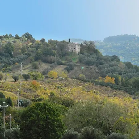 Il Poggio Degli Scoiattoli Bed and breakfast *