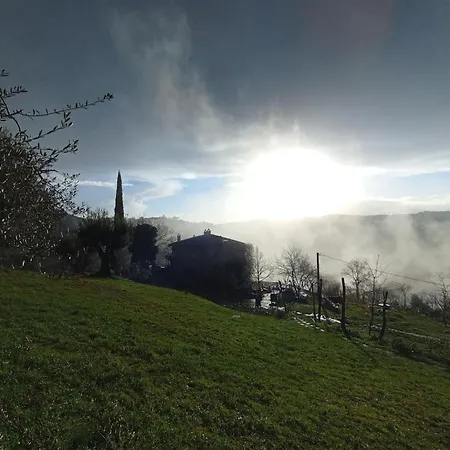 Il Poggio Degli Scoiattoli Bed and breakfast *